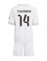 Otroške Nogometnih dresov Real Madrid Aurelien Tchouameni #14 Domači 2025-26 Kratki rokavi (+ hlače)
